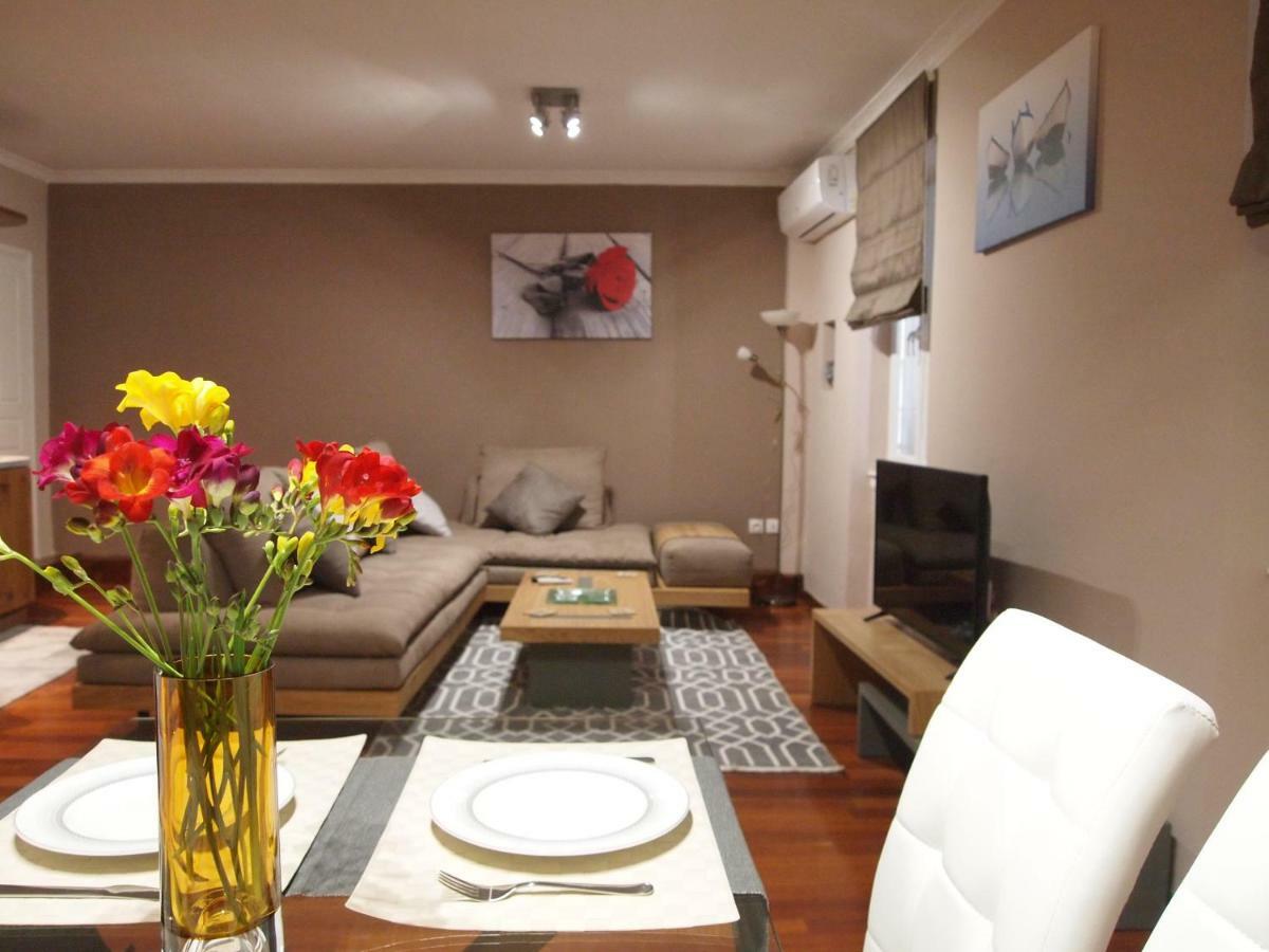 Ideally Situated Corfu Old Town Apartment ภายนอก รูปภาพ
